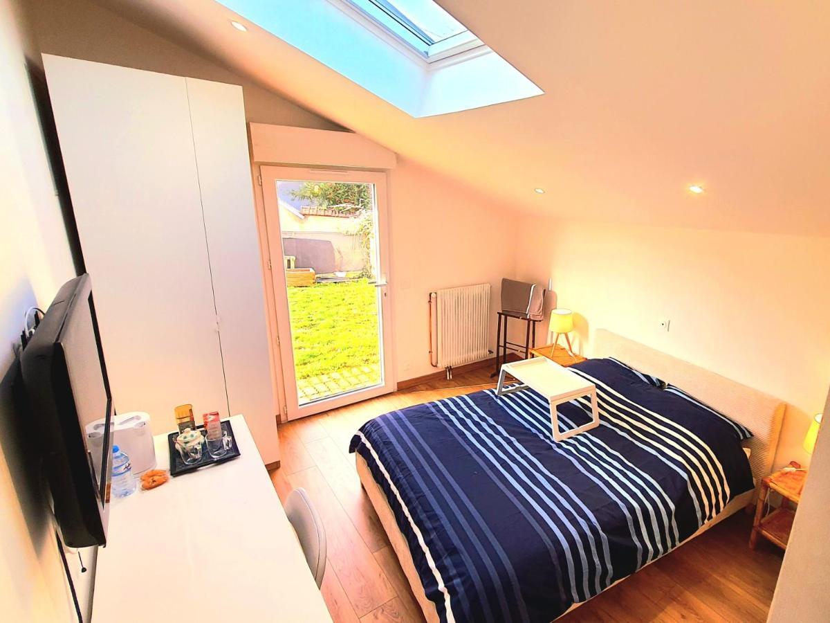 Chambre Paisible Chez L'Habitant En Rez De Chaussee Avec Salle D'Eau 10 Min Gare Et Centre Ville 埃夫勒 外观 照片